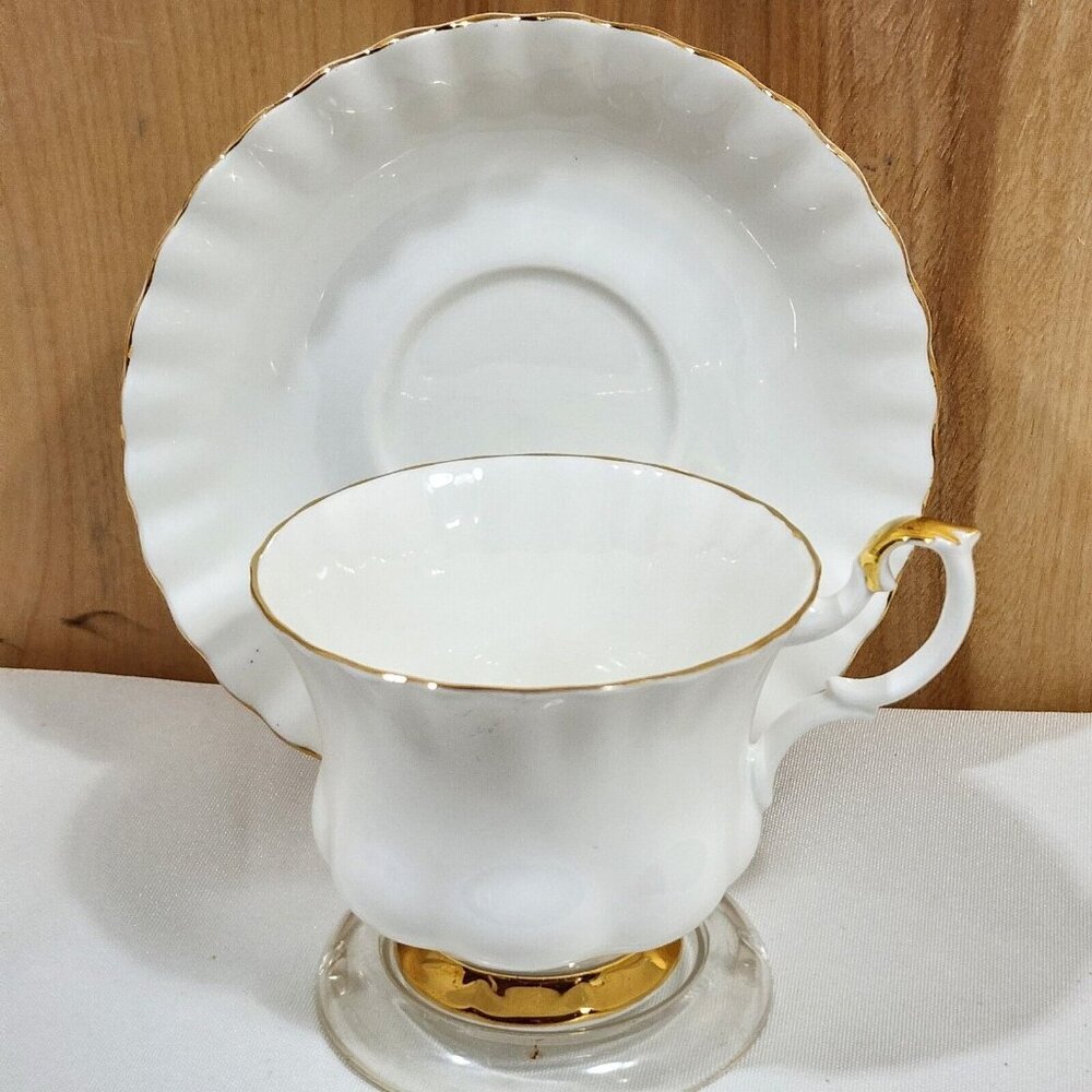 Royal Albert Val D'or Tea Cup Saucer white gold trim set fine china England